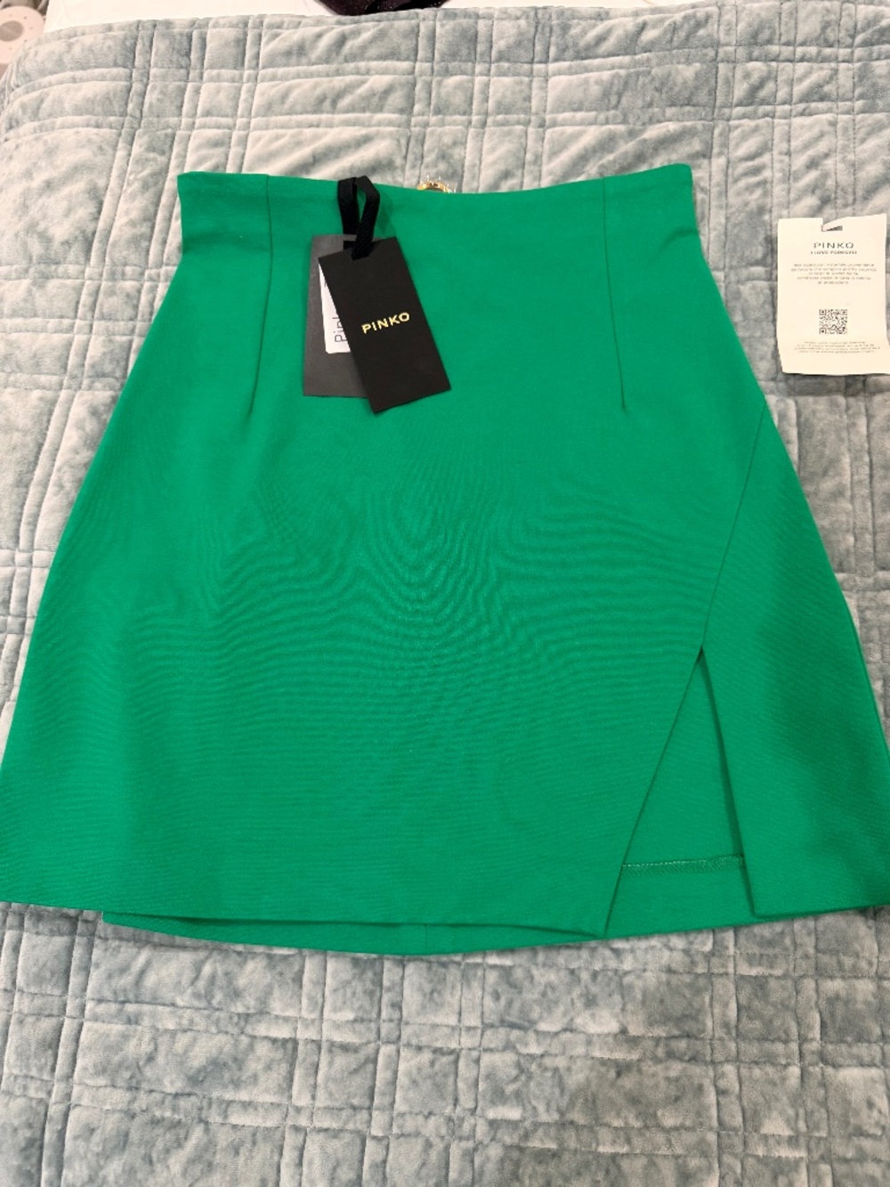 Pinko High Waisted Green Mini Skirt with slit - Size IT38/ US2 - BNWT